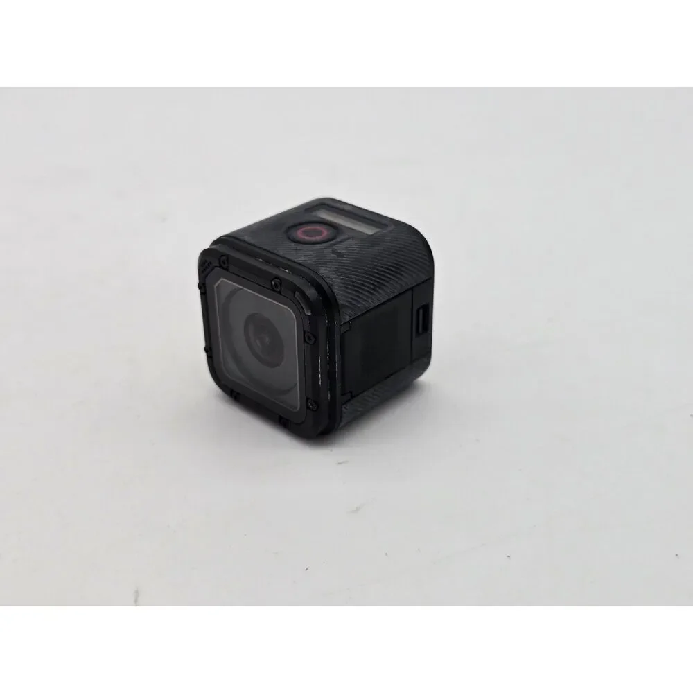 GoPro HERO4 Session Action Camera W/ Tripod and Case Accessories Lot